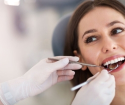 What You Need to Know Before Visiting a Dental Clinic in Juhu_